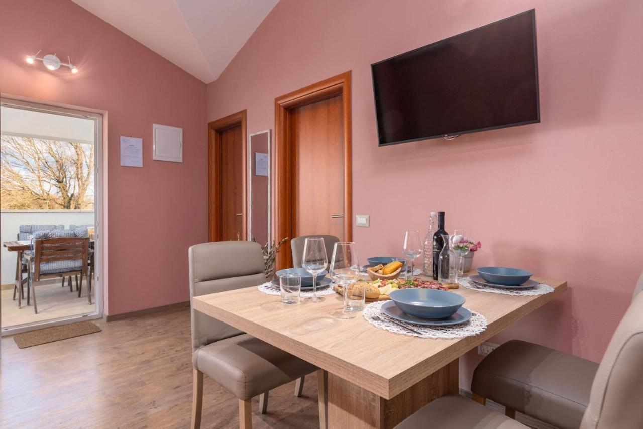 Apartment Karolina 2 푼타나 외부 사진